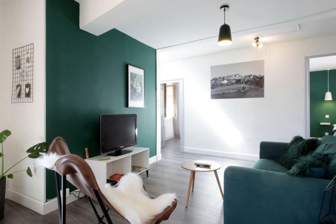 Les Gites De Laure - L'Or Vert, Appartement Avec Vue Sur Le Chateau, Parking Prive, Climatisation, Netflix, A 160 M De La Cite Medievale Καρκασόν Εξωτερικό φωτογραφία