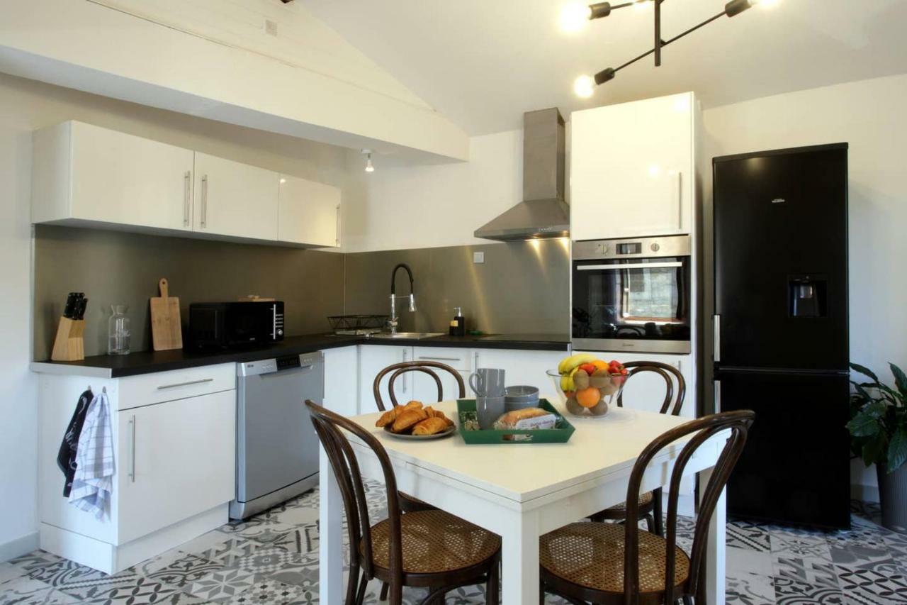 Les Gites De Laure - L'Or Vert, Appartement Avec Vue Sur Le Chateau, Parking Prive, Climatisation, Netflix, A 160 M De La Cite Medievale Καρκασόν Εξωτερικό φωτογραφία